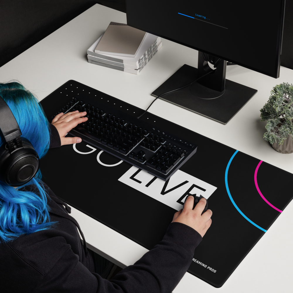 "I GO LIVE" Extra Large Gaming/Streaming Desk Pad